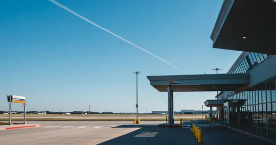 Airport-area hotel and transit directory
